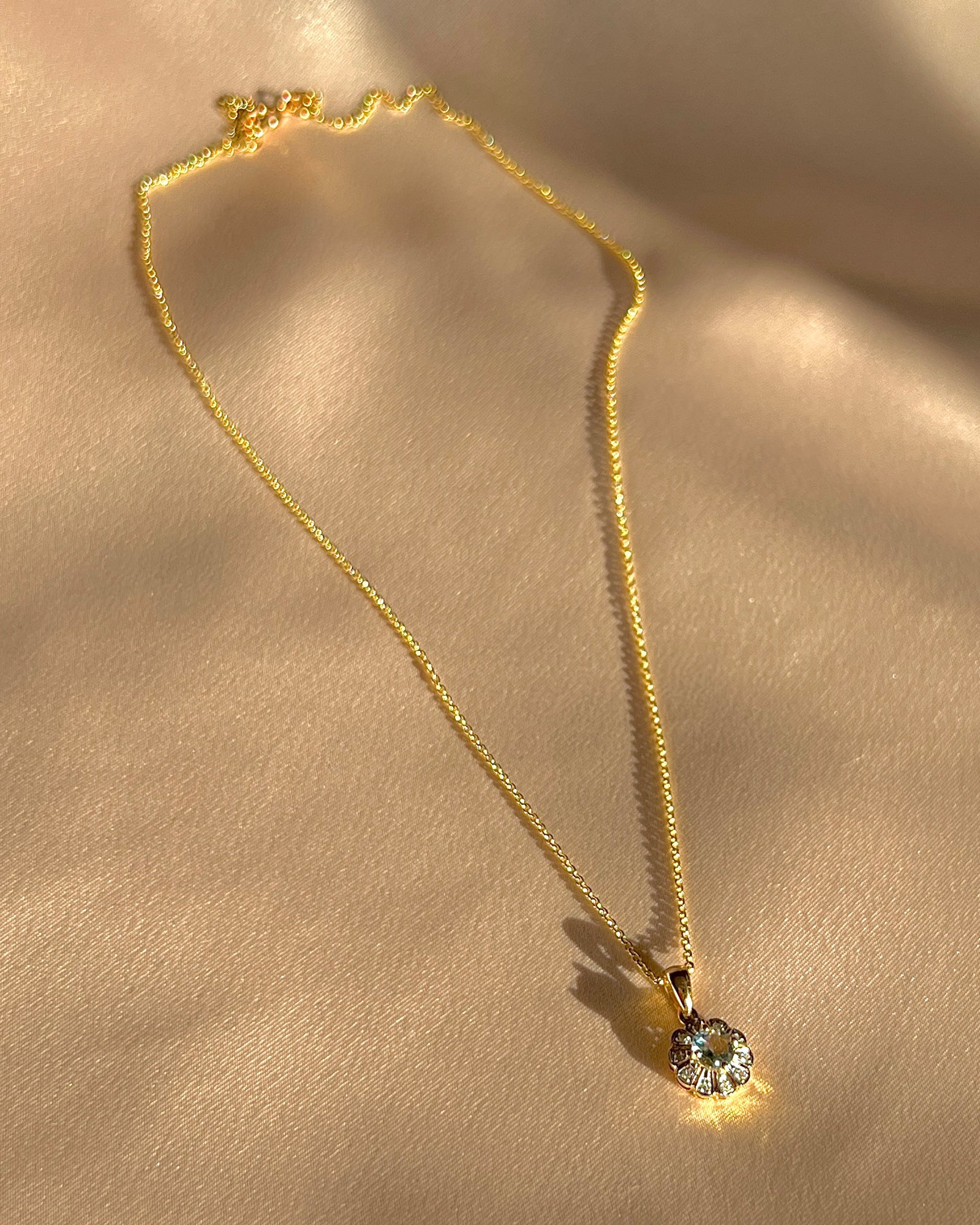 vintage aquamarine necklace